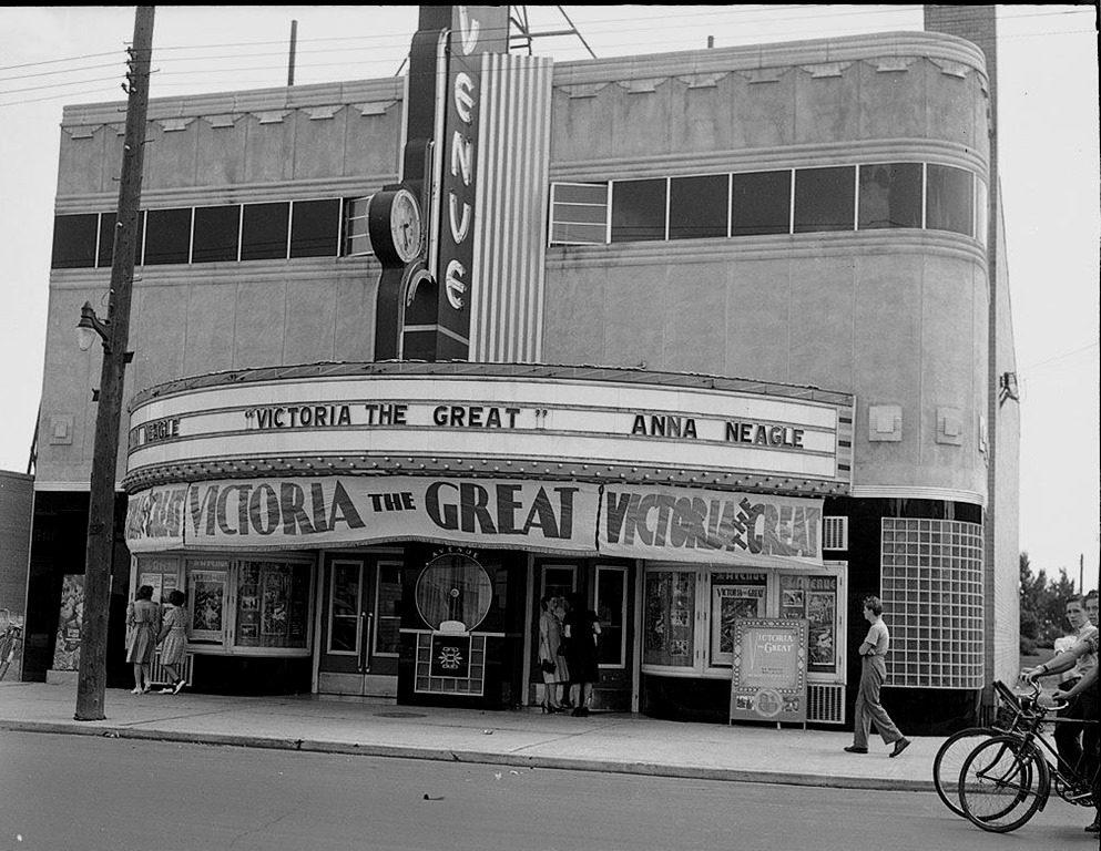 f1257_s1057_it38481-the-avenue